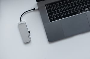 Как автоматически отключить USB-устройство при гибернации Mac