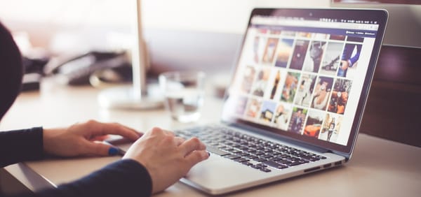 Паразайт. Обзор сервиса для работы с соцсетями, который вы искали