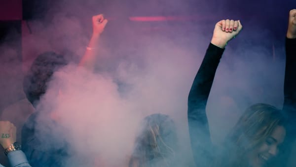 Как слушать музыку вместе на расстоянии