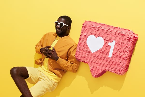 Как открыть фото в Instagram* в полном размере